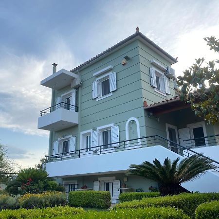 Corinthian Green Villa Βραχάτι Εξωτερικό φωτογραφία