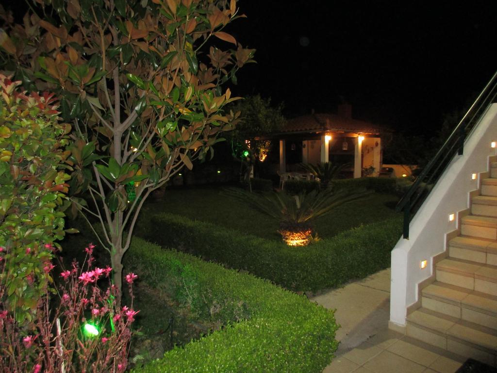 Corinthian Green Villa Βραχάτι Εξωτερικό φωτογραφία